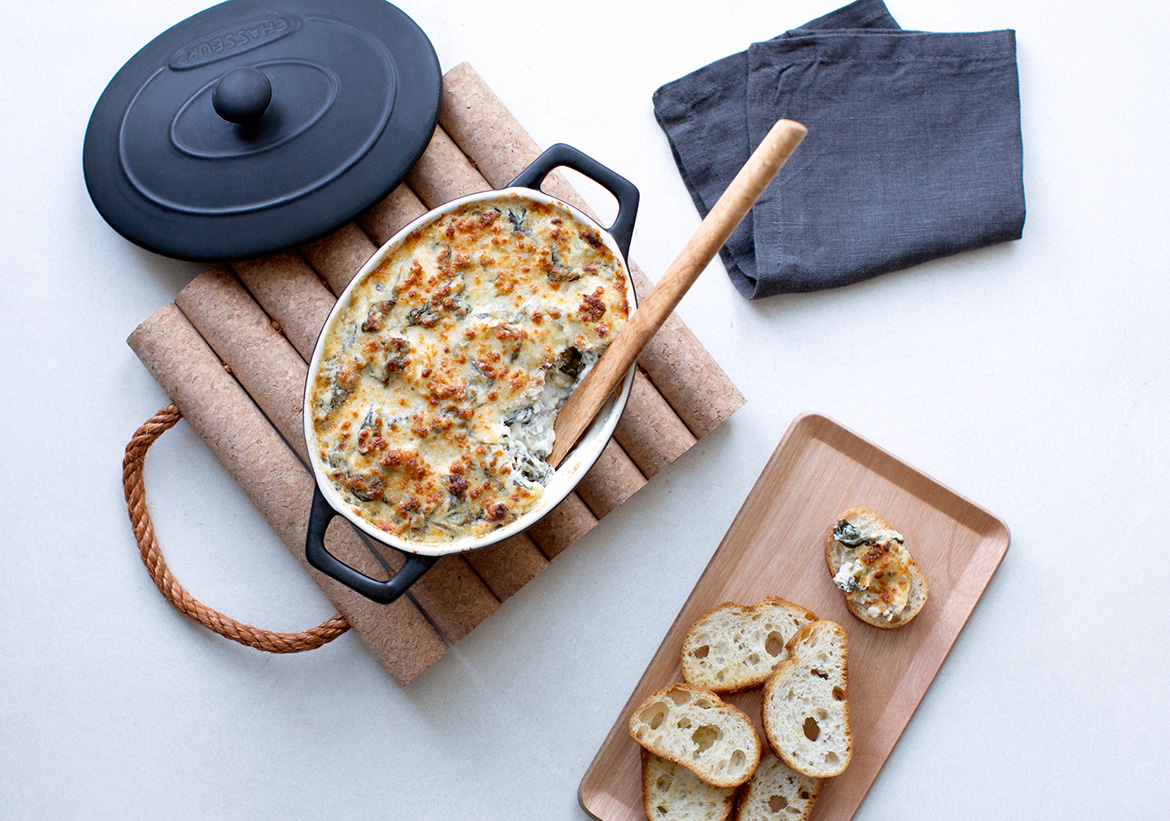Spinach_Artichoke_Yogurt_Dip_with_FAGE_Total_34535_web-h2